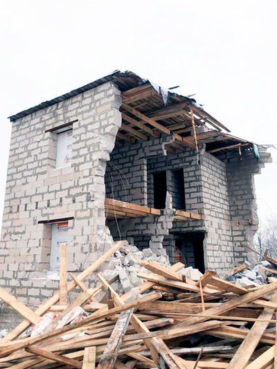 Снос промышленного цеха